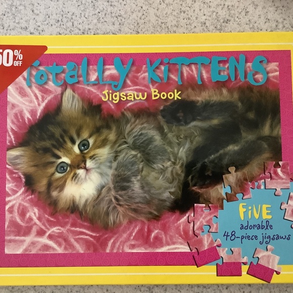 Totally Kittens Jigsaw Puzzle Book - Picture 1 of 8